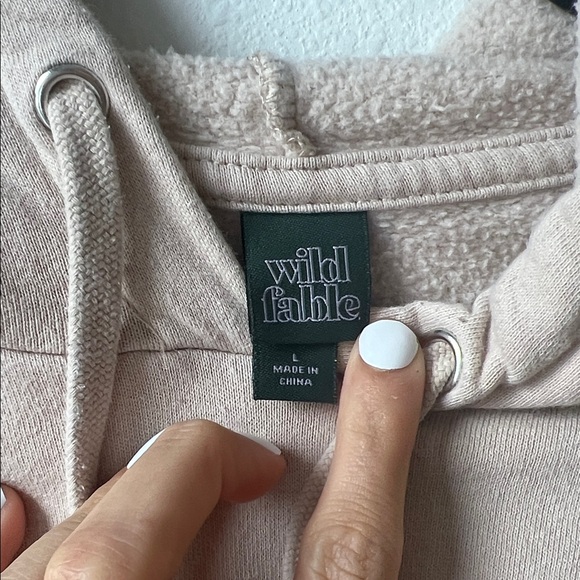 Wild Fable Cream Cropped Hoodie - Picture 2 of 4